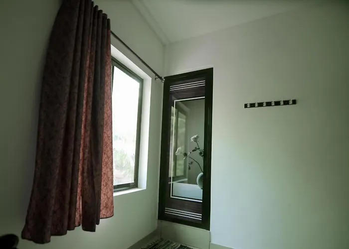 Ammoos Homestay